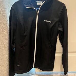 Columbia Women's Black Ski Jacket